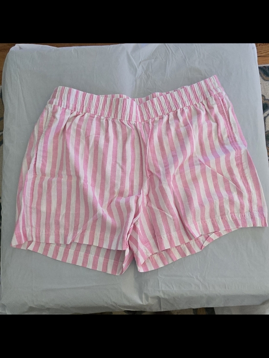 Old Navy Pants - Old Navy Pink and White Striped Women’s Linen Blend Shorts